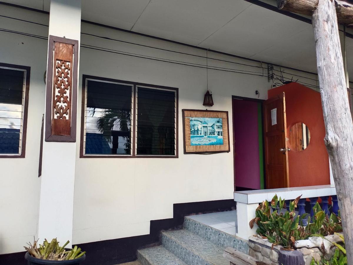 Sunny Tayai Hostel Pai Exterior photo